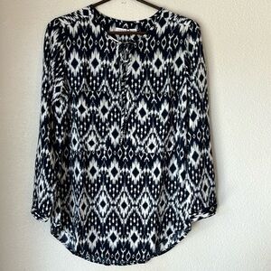 Three Eighty Two Geometric Navy White Long Sleeve Blouse XS